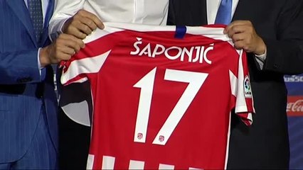 El Atlético presenta a su nuevo delantero: Iván Saponjic