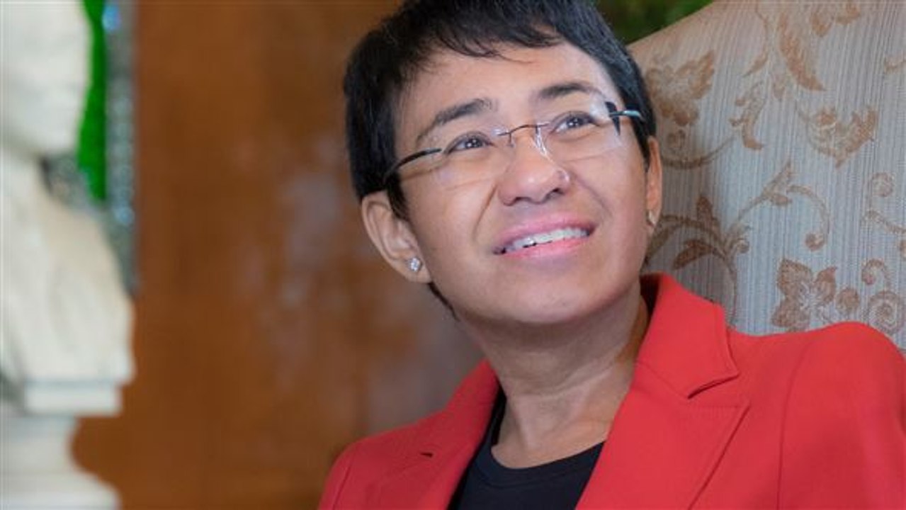 Amal clooney vertritt regierungskritische journalistin