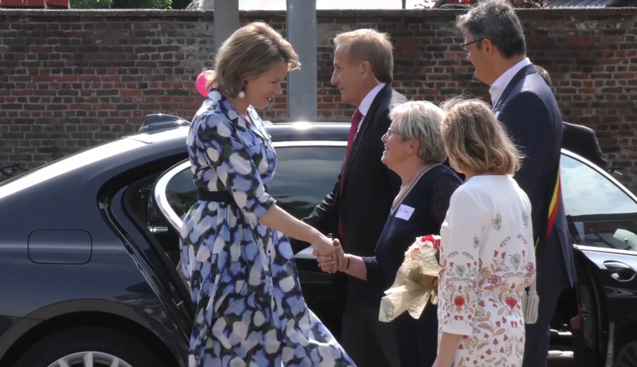 La reine Mathilde a visité une plaine de jeux inclusive à Zoutleeuw
