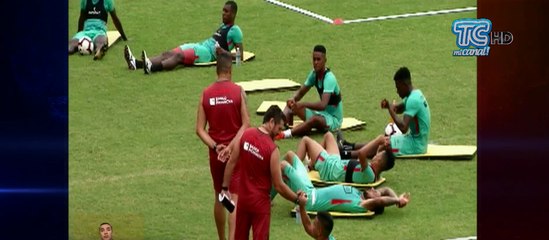 Richard Calderón sigue feliz en Barcelona