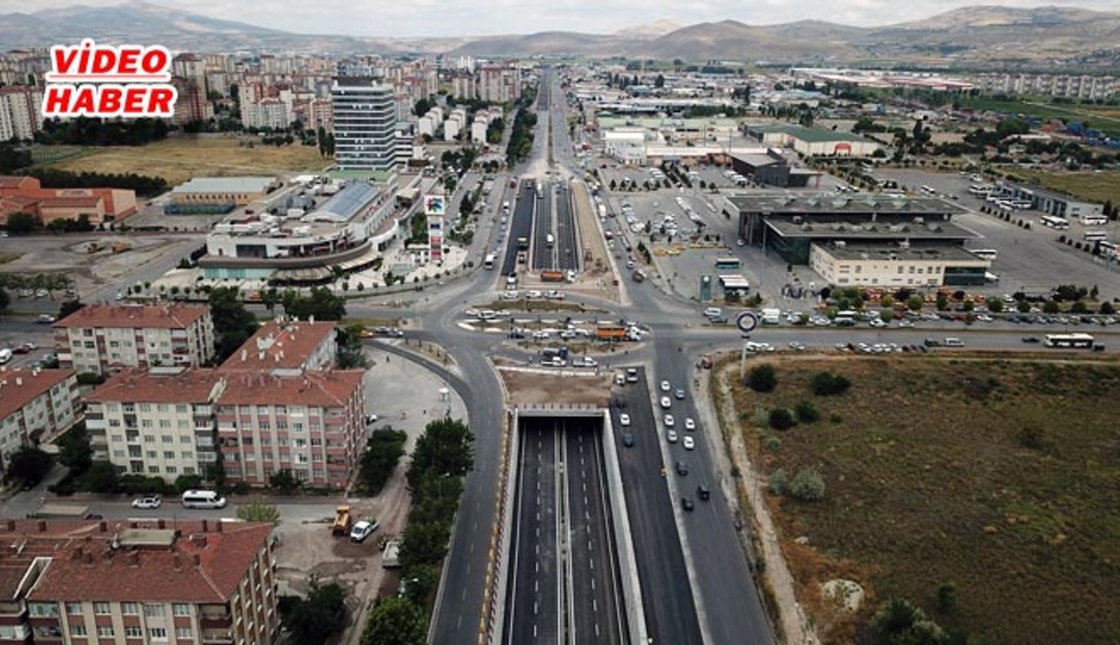 (12 Temmuz 2019) TERMİNAL KATLI KAVŞAĞI  15 TEMMUZ’A ARMAĞAN