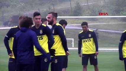 SPOR Fenerbahçe'de neşeli idman -1