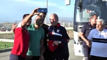 Mustafa Denizli'nin takımı Traktör FC Erzurum'da kampa girdi