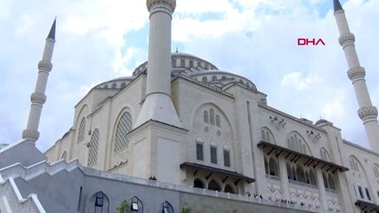 CUMHURBAŞKANI ERDOĞAN CUMA NAMAZINI ÇAMLICA'DA KILDI