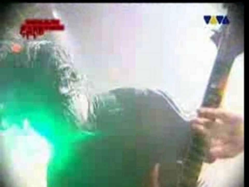 12-SlipKnoT The Heretic Anthem (2004-05-24 London, Astoria)