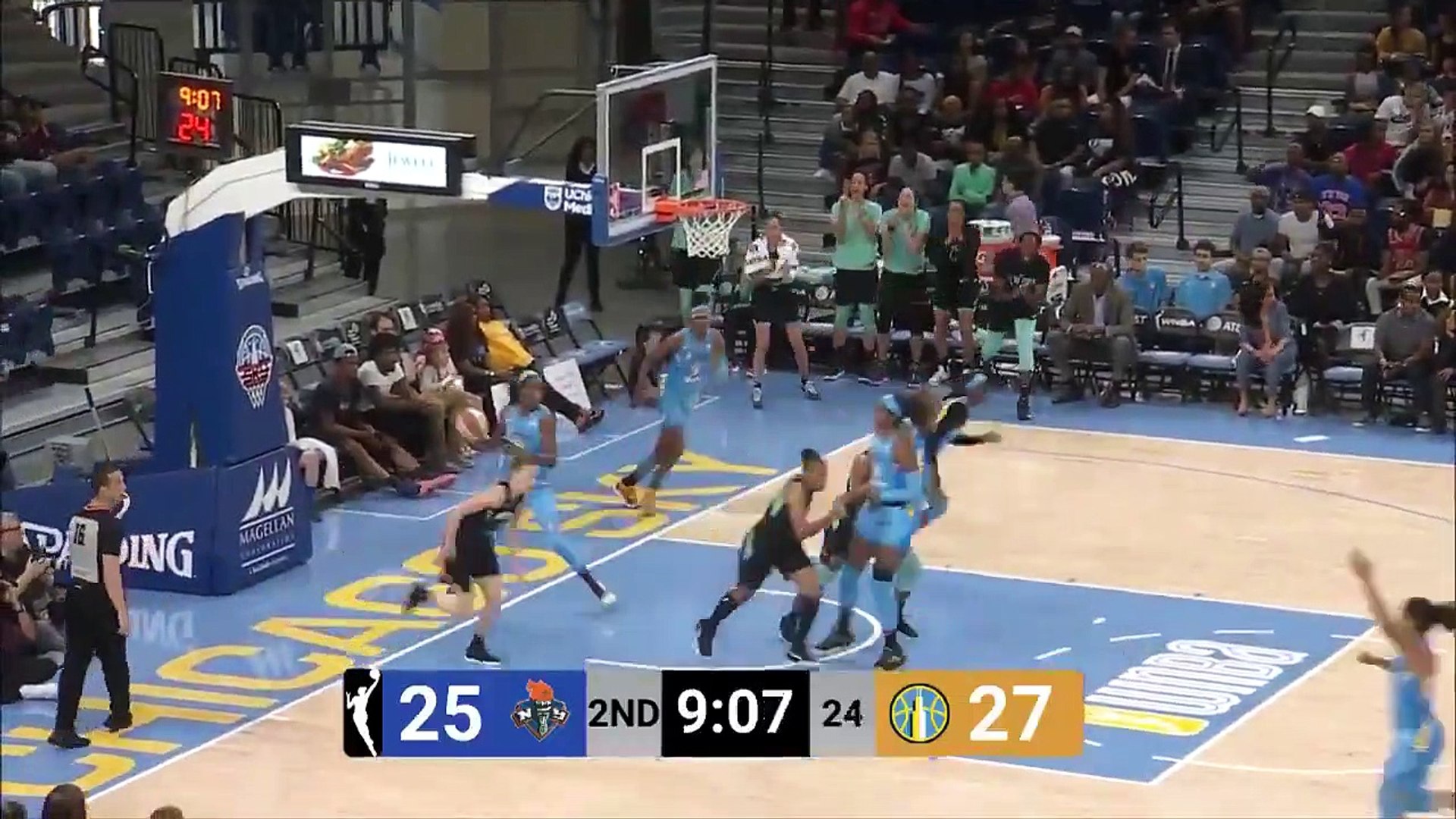 ⁣Les premiers points de Marine Johannes en WNBA