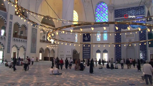 15 Temmuz Şehitleri için Büyük Çamlıca Camii’nde mevlit okundu