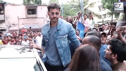 Hrithik Roshan Surprises His Fans Watching Super 30