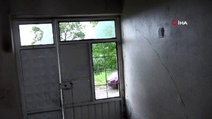 Evi yanan Ünsal ailesi yardım bekliyor
