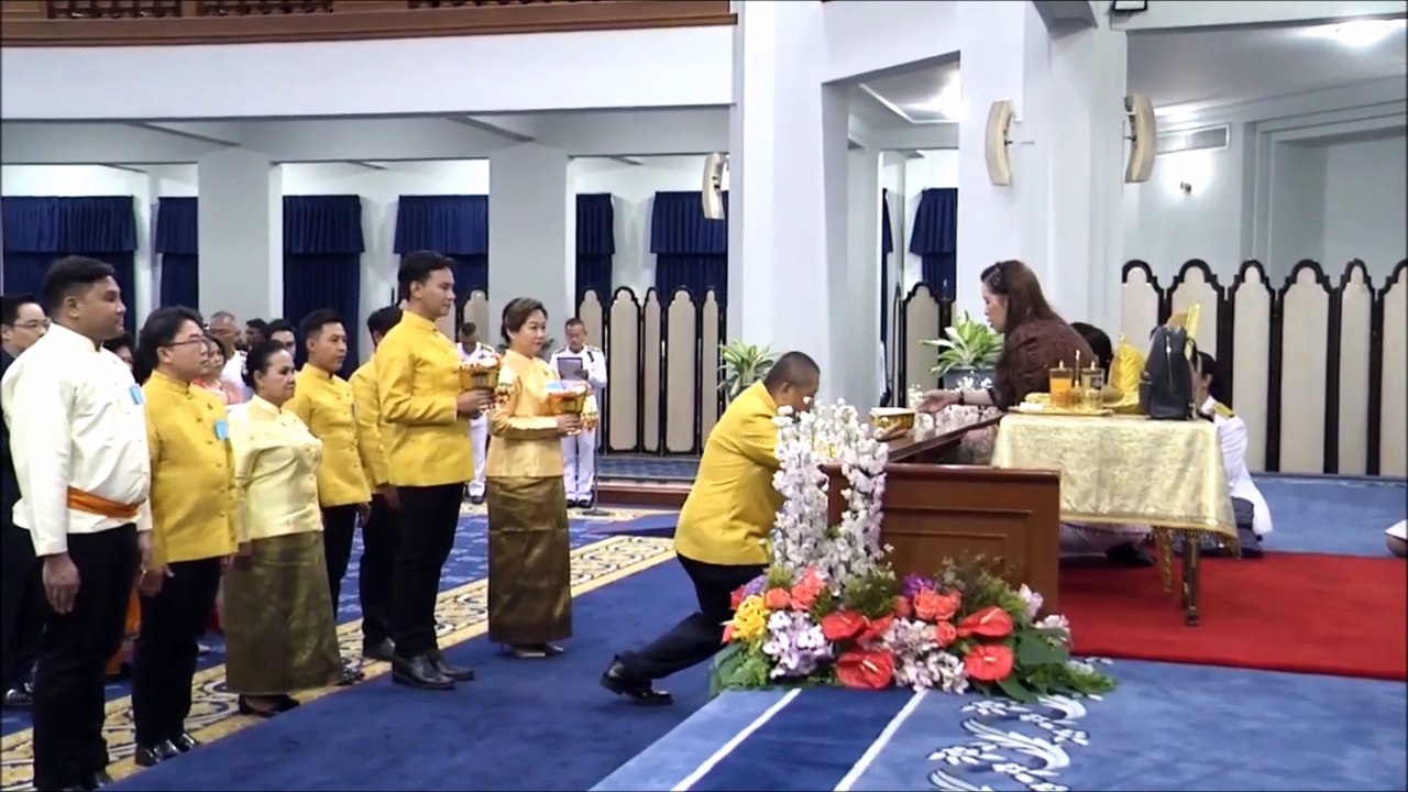 สมเด็จเจ้าฟ้าฯ กรมพระศรีสวางควัฒน วรขัตติยราชนารี พระราชทานพระวโรกาสให้ คณะบุคคล เฝ้า