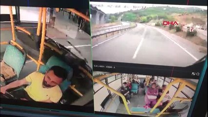 KOCAELİ Kaza anı otobüsün kamerasına yansıdı