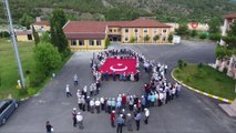 15 Temmuz için oluşturulan Türkiye koreografisi havadan görüntülendi