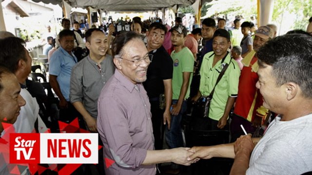 Anwar meets Penang fishermen to discuss their complaints over PSR