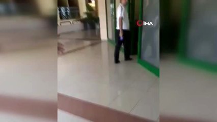 Güvenlik amiri ile çalışan arasında torpil ve telefonla oynama kavgası kamerada