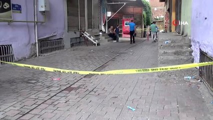 Diyarbakır'da baba ve oğluna silahlı saldırı: 1 yaralı