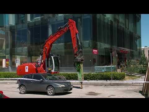 SHEMBET NDËRTESA E 'FAMSHME' PREJ XHAMI TE ISH STADIUMI QEMAL STAFA