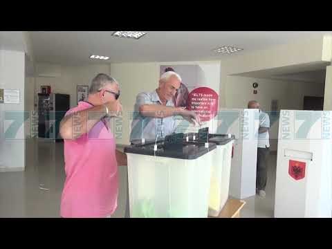 PD DENONCON SKANDALIN NE VAUN E DEJES, «VOTIME ME FLETE FALSE» - News, Lajme - Kanali 7