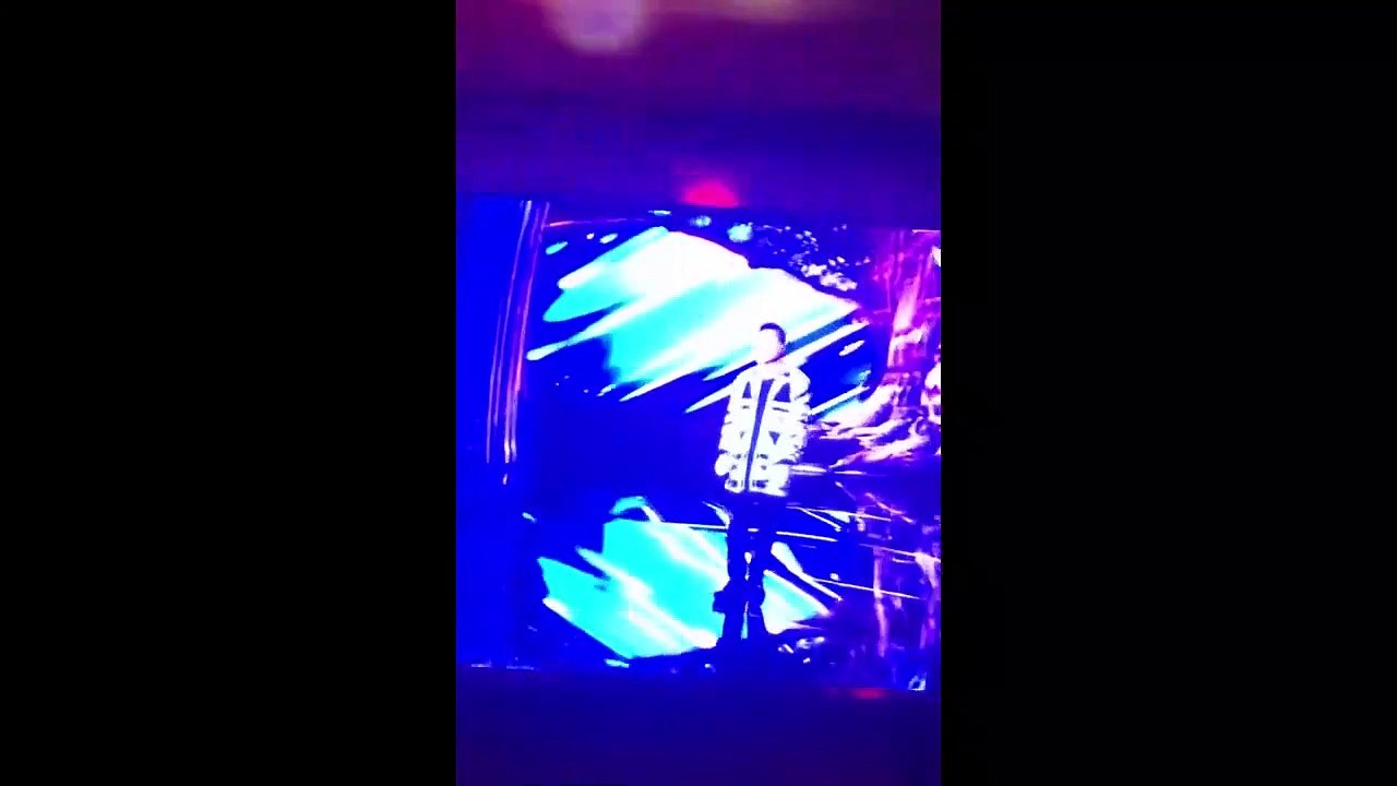 Trần Nghĩa - Nam chính phim "Mắt biếc" cover Có chàng trai viết lên cây