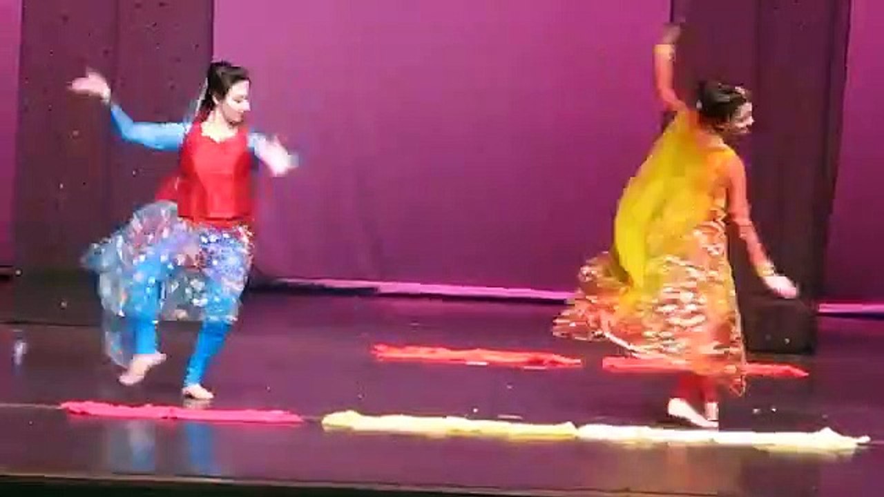 Manpreet toor naina batra dancing