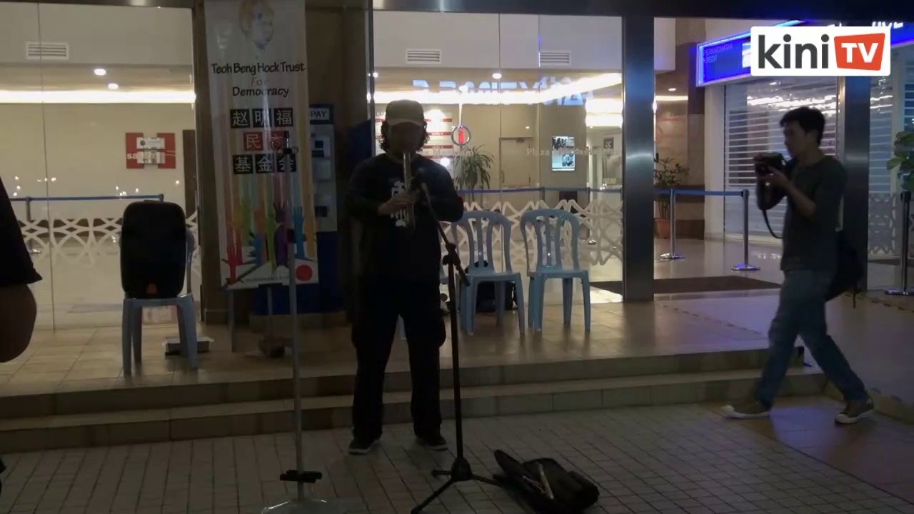 After 10 years, Beng Hock's family still looking for justice