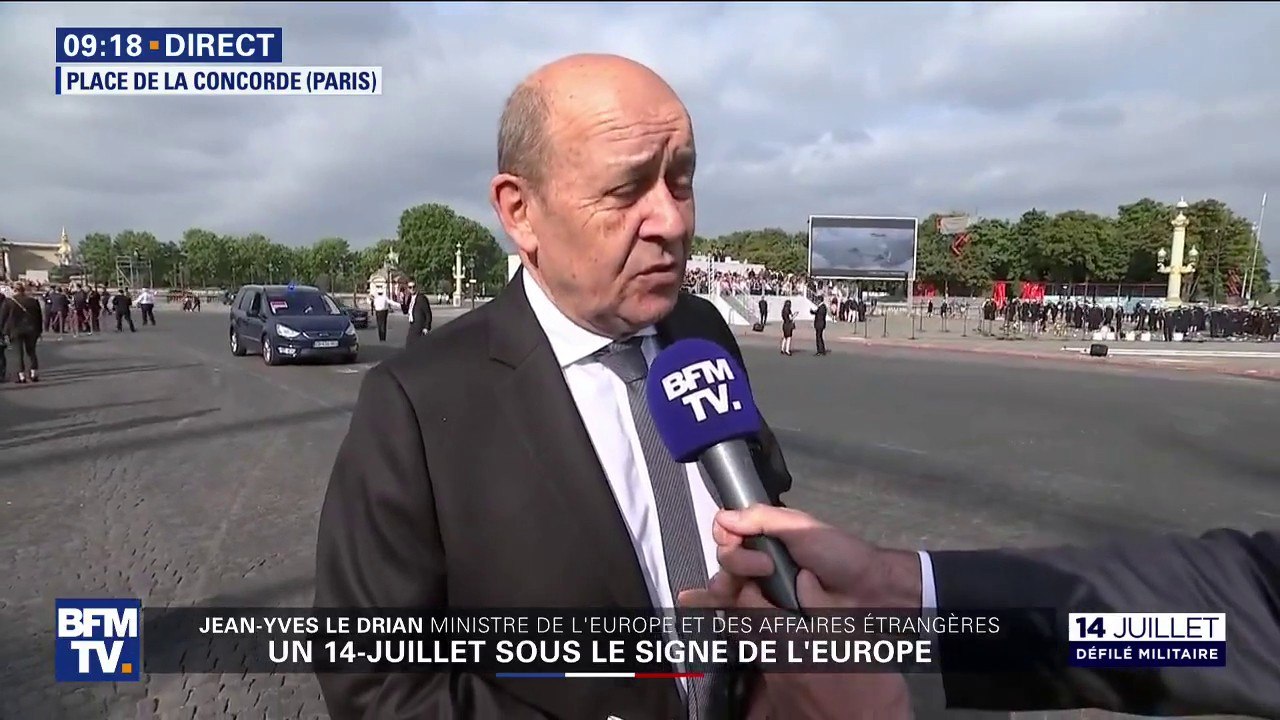 Jean-Yves Le Drian: "Oui, l'Europe de la défense existe désormais"