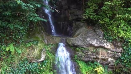 تشال مغارة ساحرة تجذب السياح لتركيا