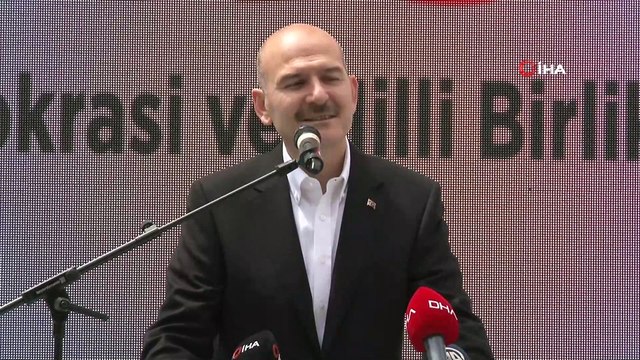 İçişleri Bakanı Süleyman Soylu 15 Temmuz şehitlerinin çocukları ve eşleriyle kahvaltıda bir araya geldi