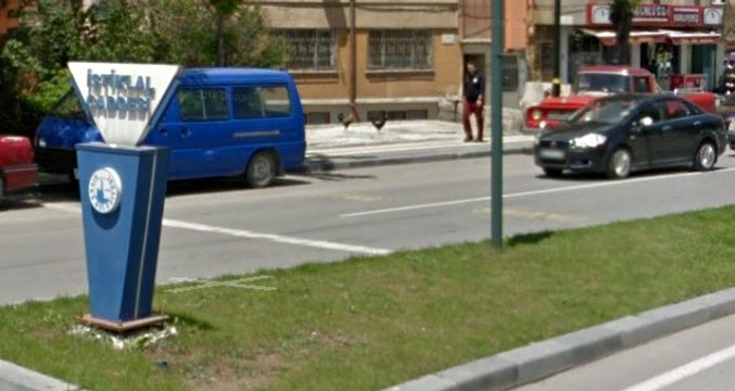 İstiklal Caddesinin ismi Şehit Muhammed Mursi Caddesi olarak değiştiriliyor