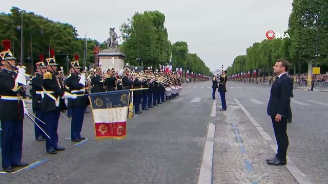 - Fransa’da Bastille Günü Askeri Geçit Töreni- Fransa’dan Askeri Gövde Gösterisi