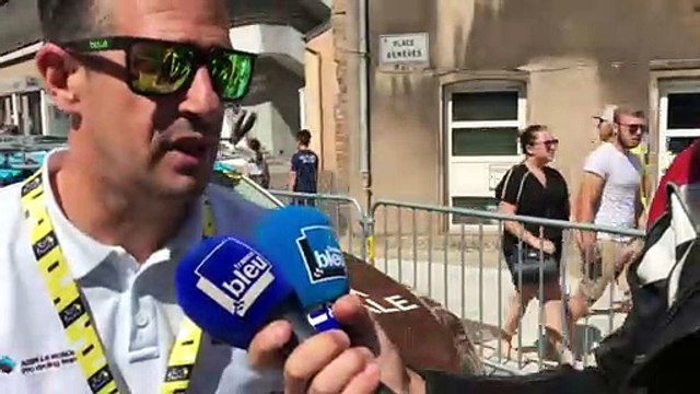 Le capitaine de route, mon relais dans le peloton explique Julien Jurdie