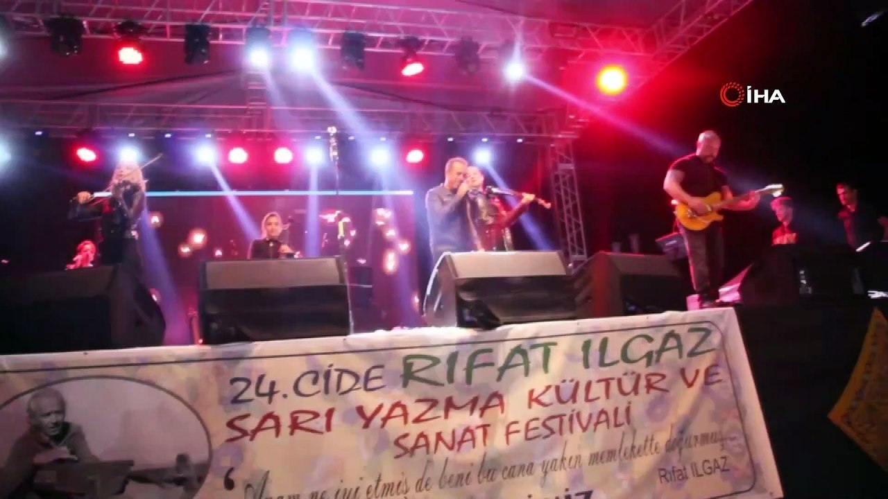 Haluk Levent Cide'de 20 bin kişiye konser verdi