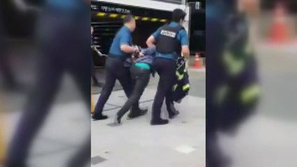 [영상] "날 무시한다" 청담동에서 벌어진 흉기 난동 / YTN