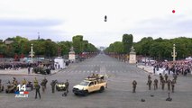 Fransa’da ‘Bastille Günü’ kutlamalarında flyboard gösterisi