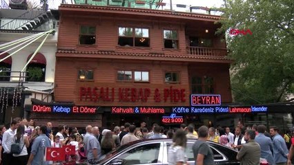 İSTANBUL-CUMHURBAŞKANI ERDOĞAN'DAN ÇENGELKÖY'DE ESNAF ZİYARETİ