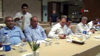 Ayvalık’ta tayin olan daire amirlerine veda gecesi