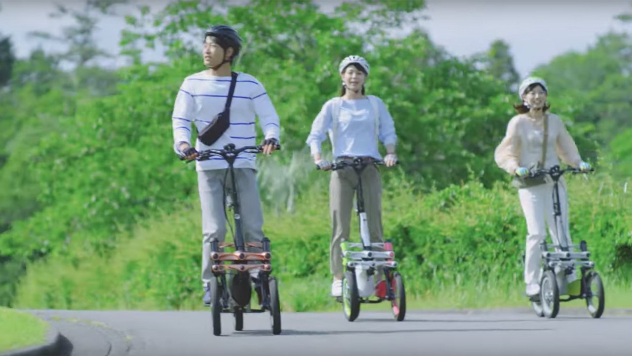 Yamaha TriTown: el patinete urbano de tres ruedas