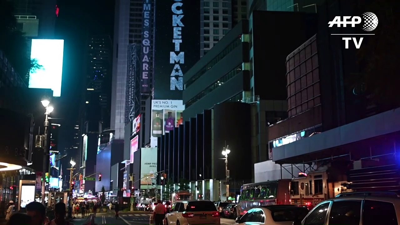 Stromausfall: Times Square im Dunkeln