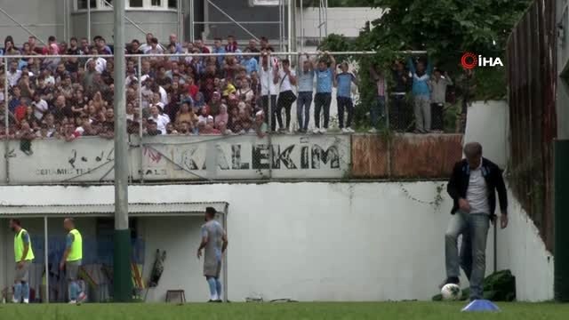Ağaoğlu: Temel prensiplerden taviz vermeden zirve yarışı içinde olacağız