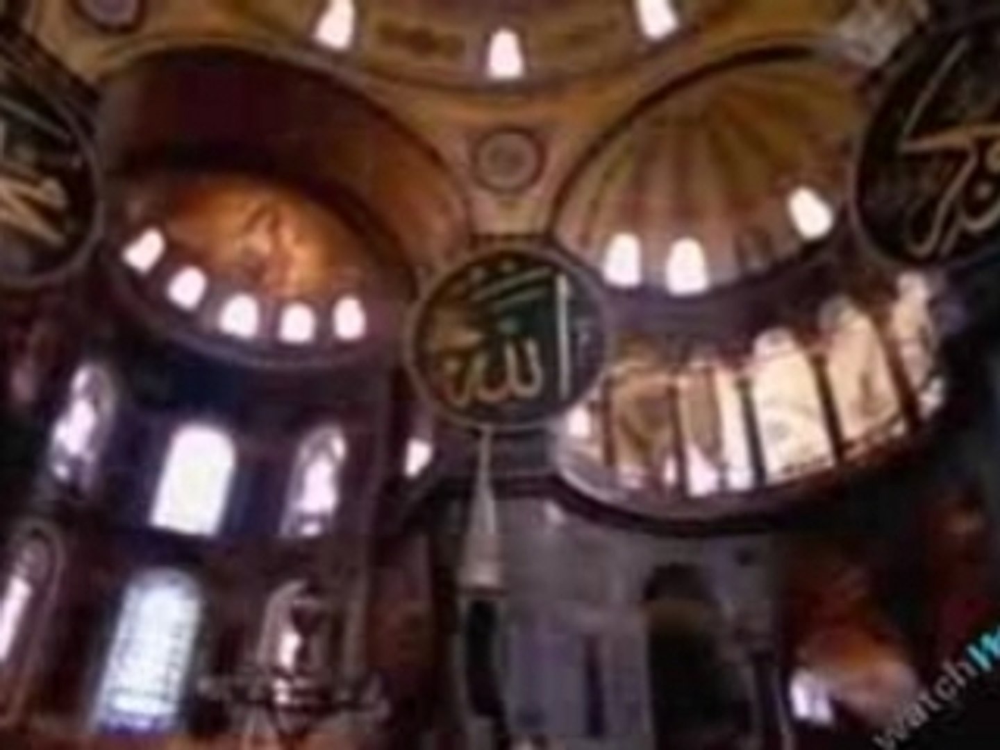 Travel Guide - Istanbul, Turkey