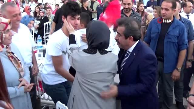 Şehit ve gazi aileleri 15 Temmuz yemeğinde buluştu