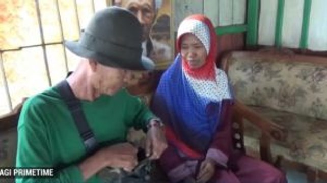 25 Tahun Menabung, Tukang Becak dan Istrinya Naik Haji