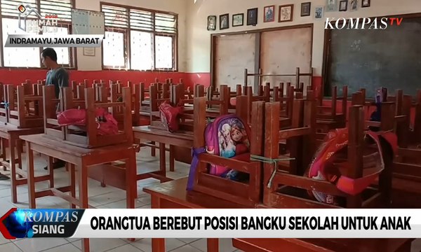 Orangtua Berebut Posisi Bangku Sekolah Untuk Anaknya