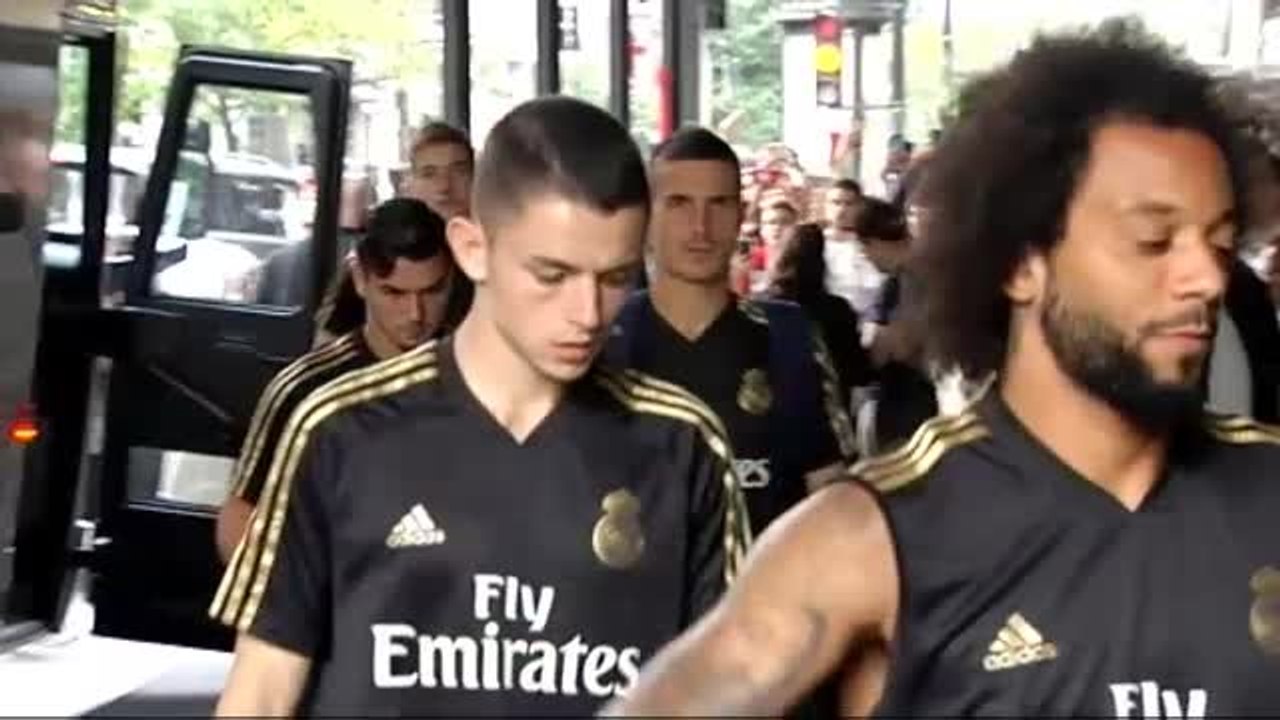 Florentino Pérez se suma a la concentración del Real Madrid