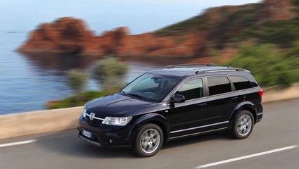 Fiat Freemont Cross - Van or SUV?