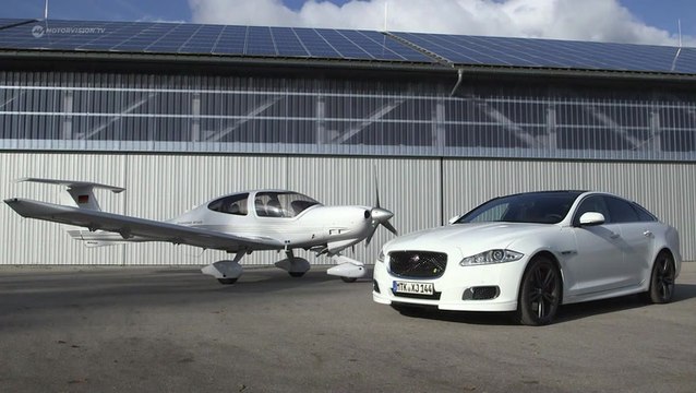 Jaguar XJR