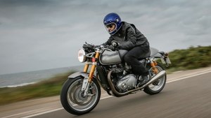 Triumph Thruxton R - café racers off the rack