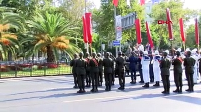 Vatan Caddesi'nde 30 Ağustos Zafer Bayramı kutlama provası