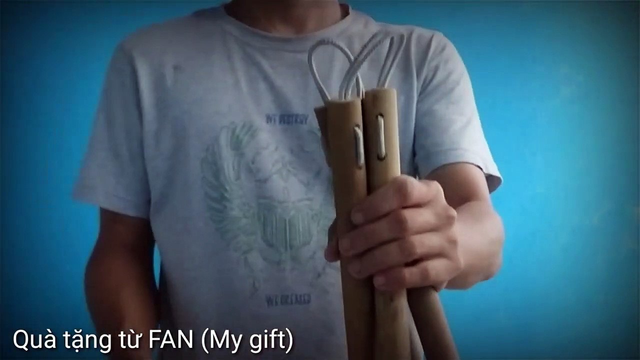 #BAMBOO nunchaku. Đánh thử Côn ống tre được FAN tặng. Côn nhị khúc nghệ thuật