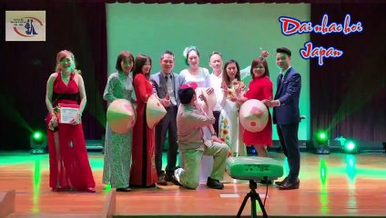 Áo dài truyền thống Việt Nam