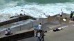 2 surfeurs en difficulté dans les vagues à Biarritz s'en sortent de justesse !